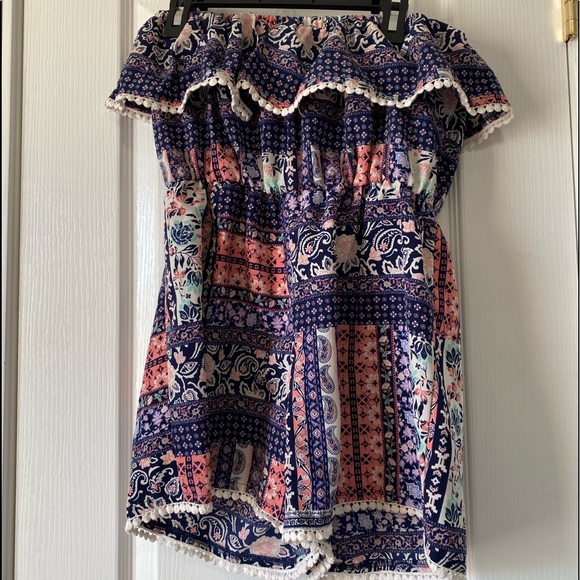 Romper - Picture 2 of 4